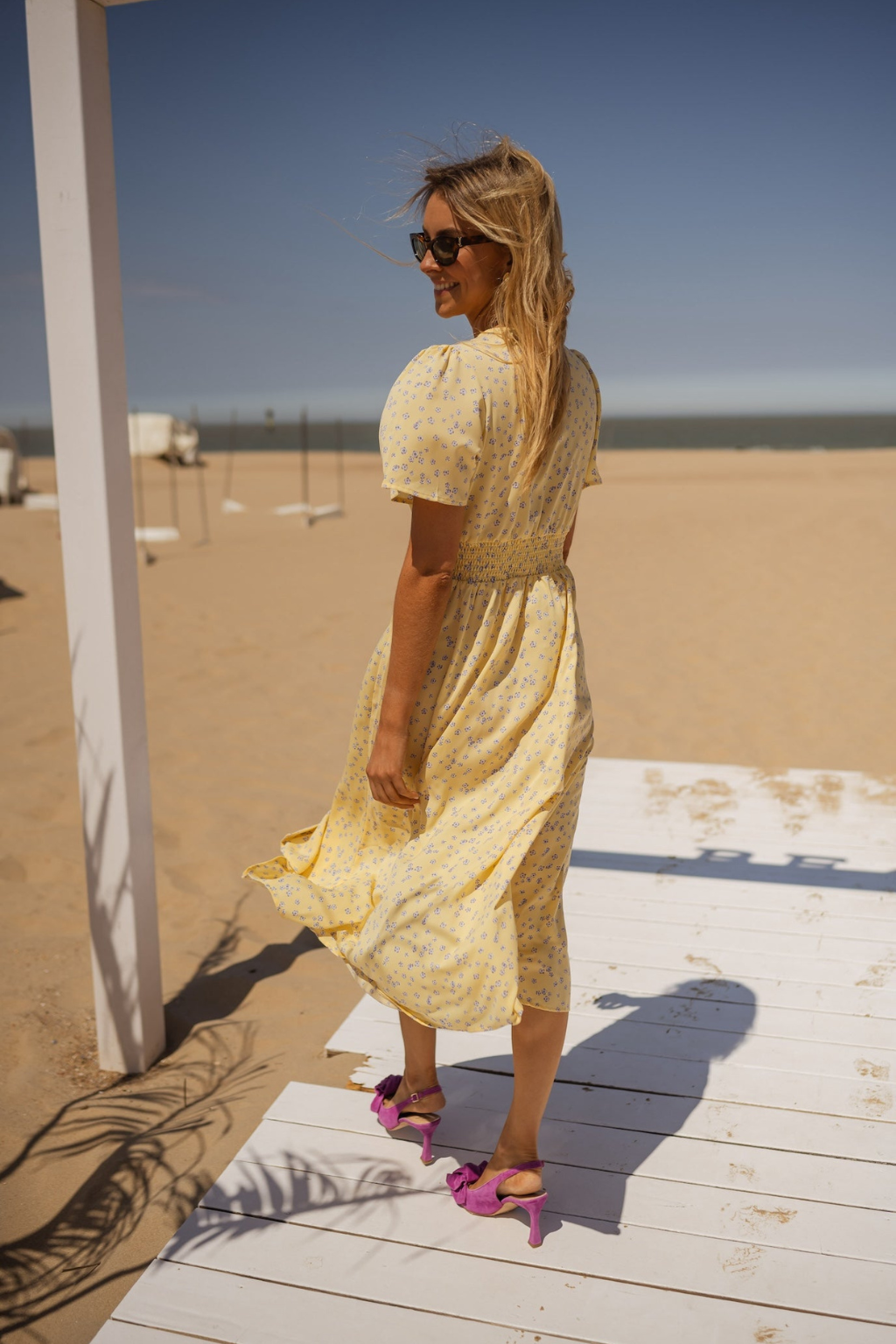 Linnea | Somrig Midiklänning