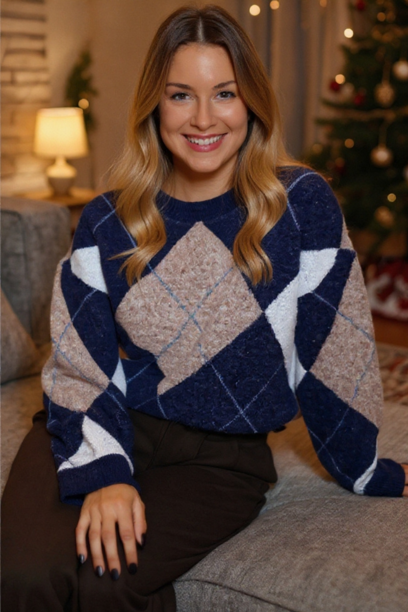 Gina | Soft Argyle Knit